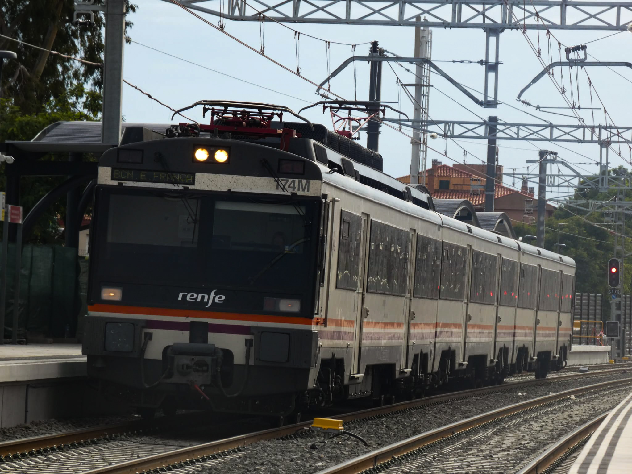 174M · Estació de França
