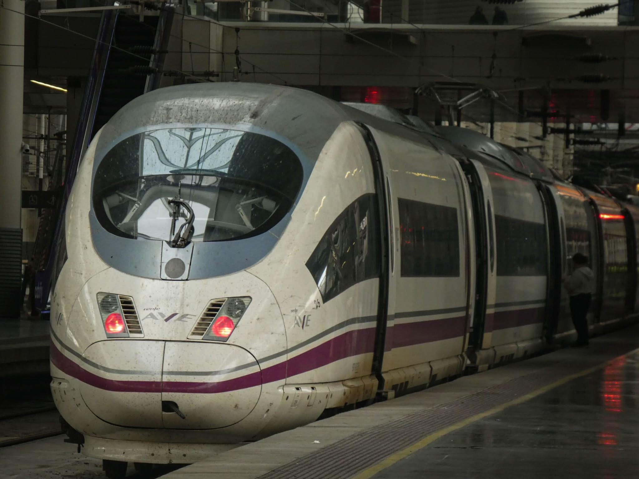 AVE en estación