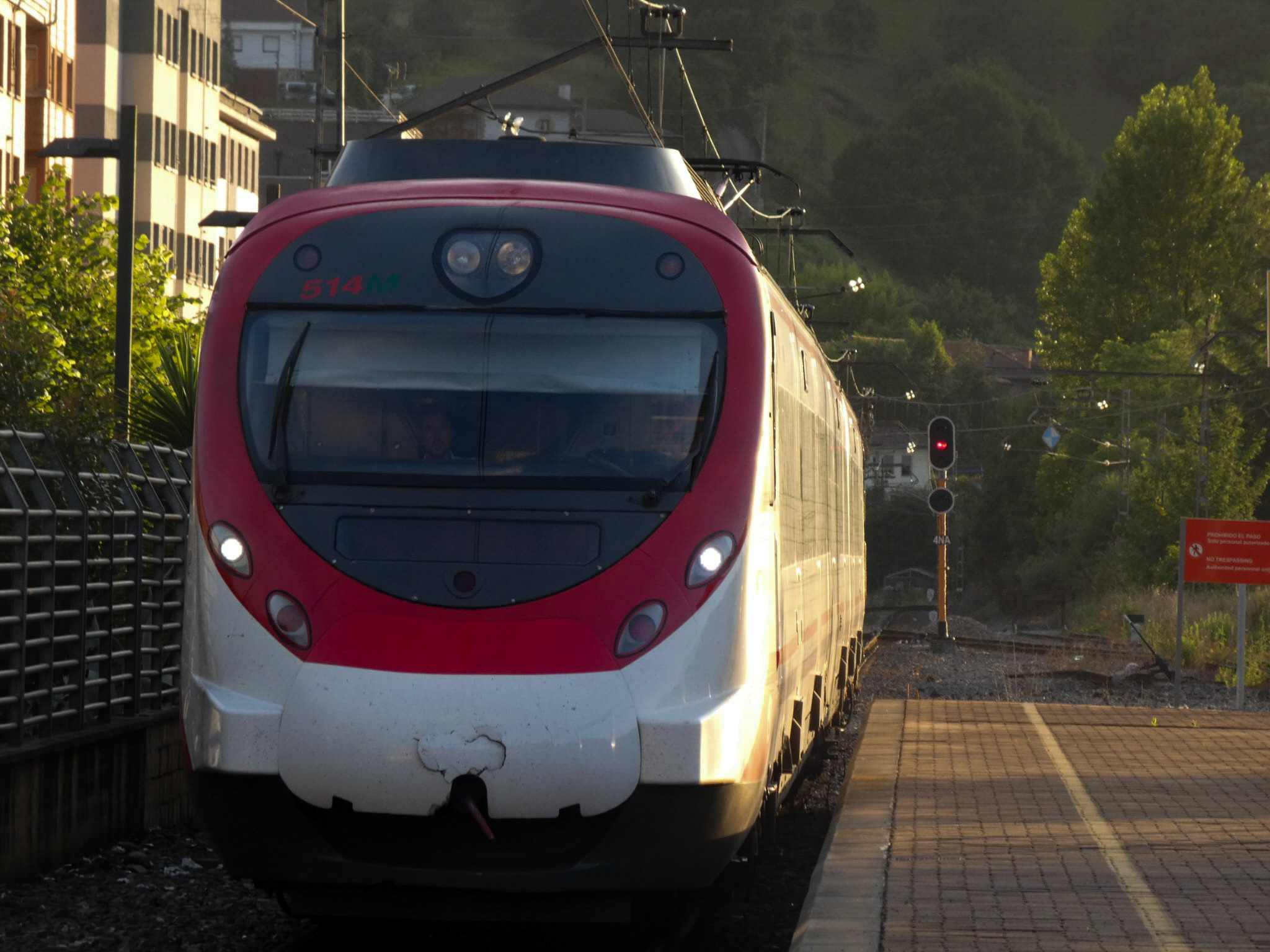 514M al andén